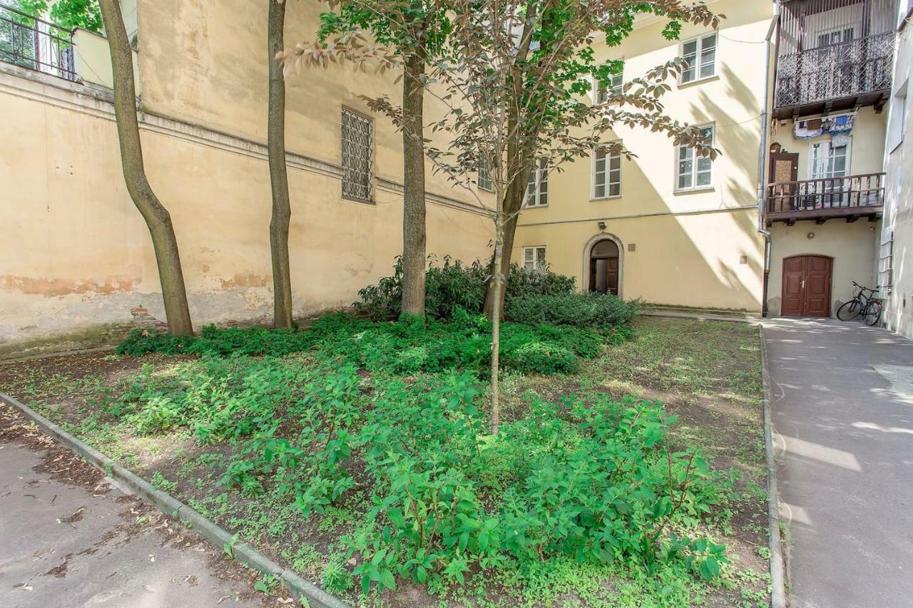 Apartament Luxury And Comfortable- Golden Apartments- Royal Street *